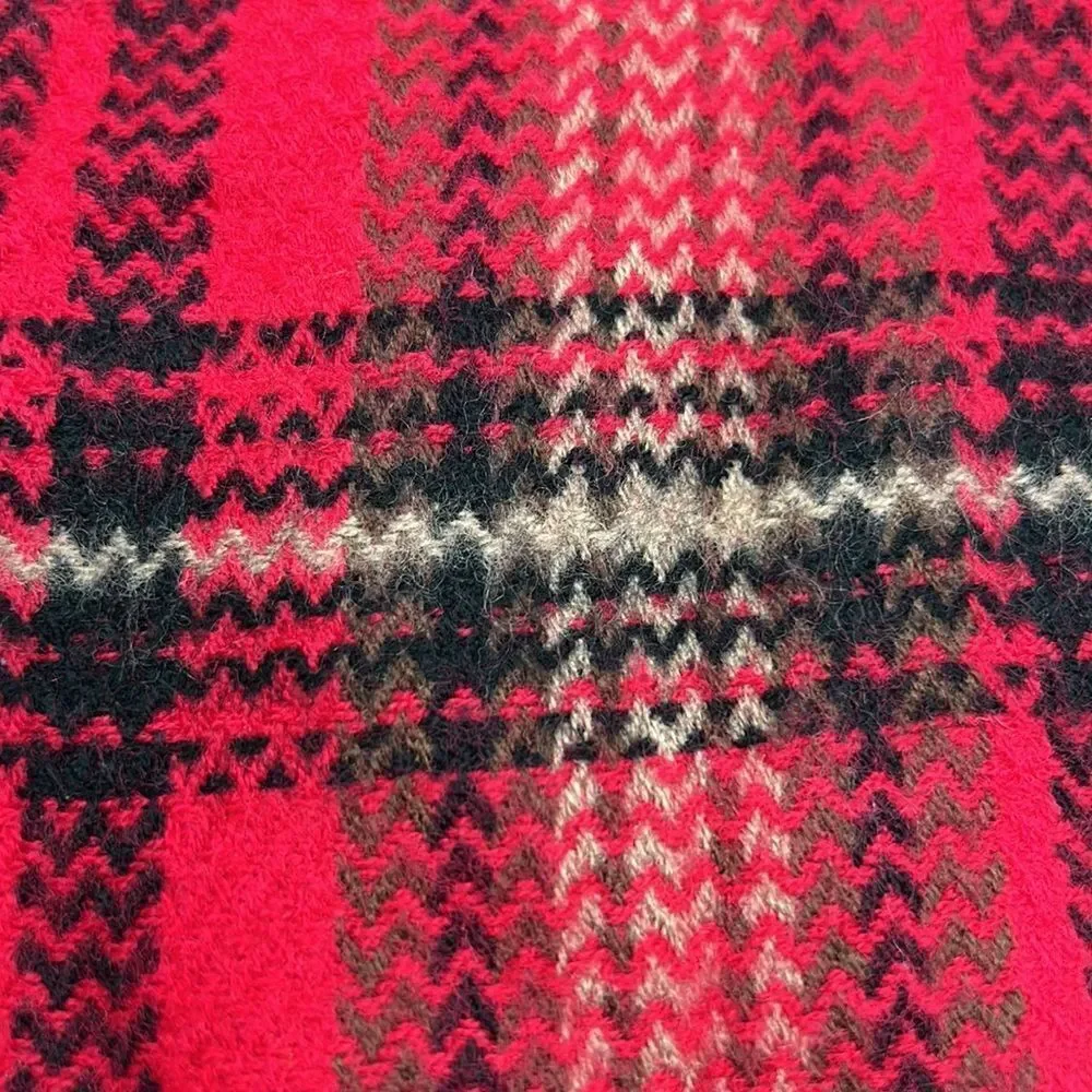 ABG red black and tan fringed men’s winter scarf EUC